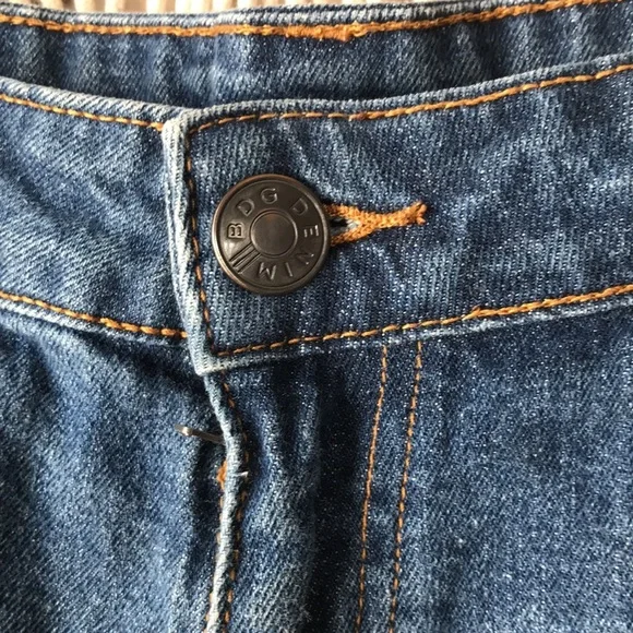 BDG jean shorts sz 28 with roll hem - Picture 3 of 9